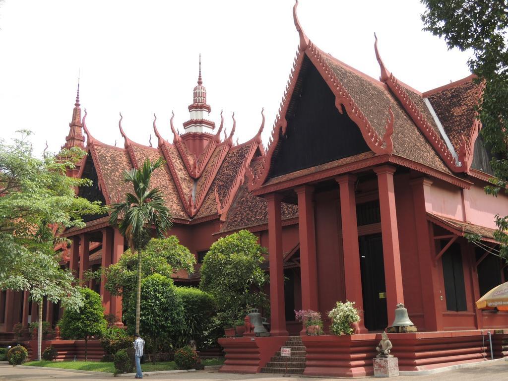 Discovery Hotel Phnom Penh Eksteriør billede