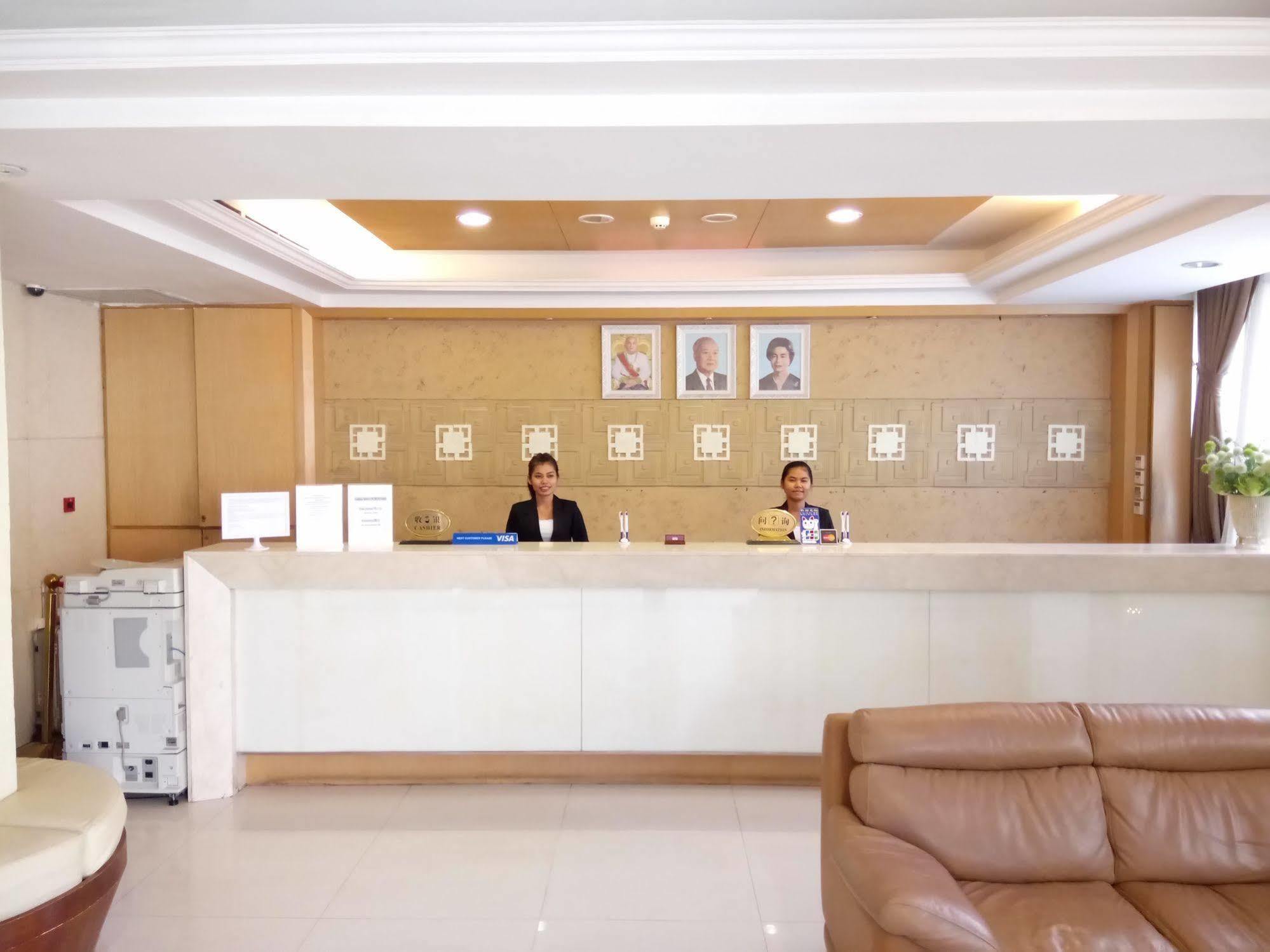 Discovery Hotel Phnom Penh Eksteriør billede