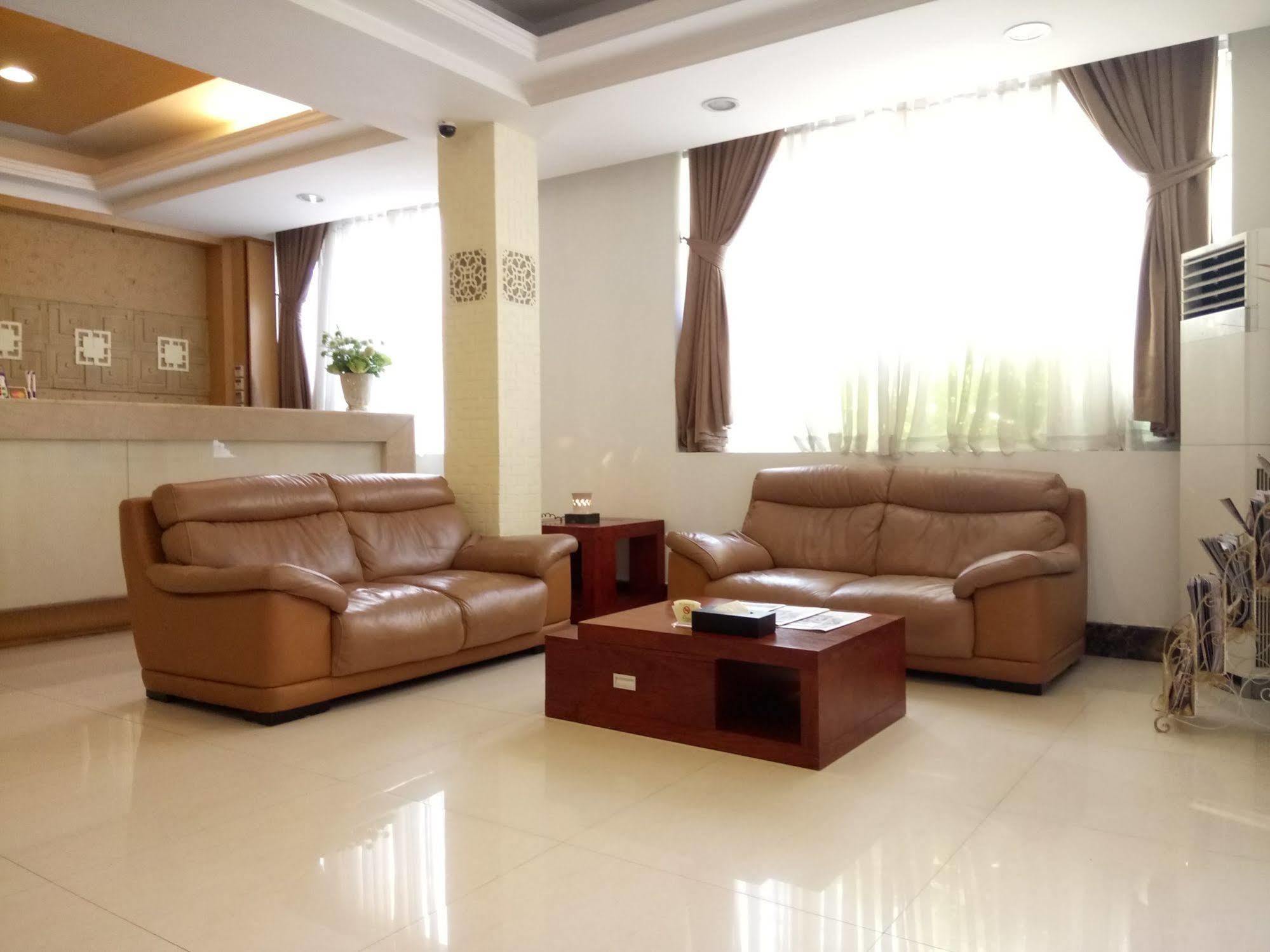 Discovery Hotel Phnom Penh Eksteriør billede